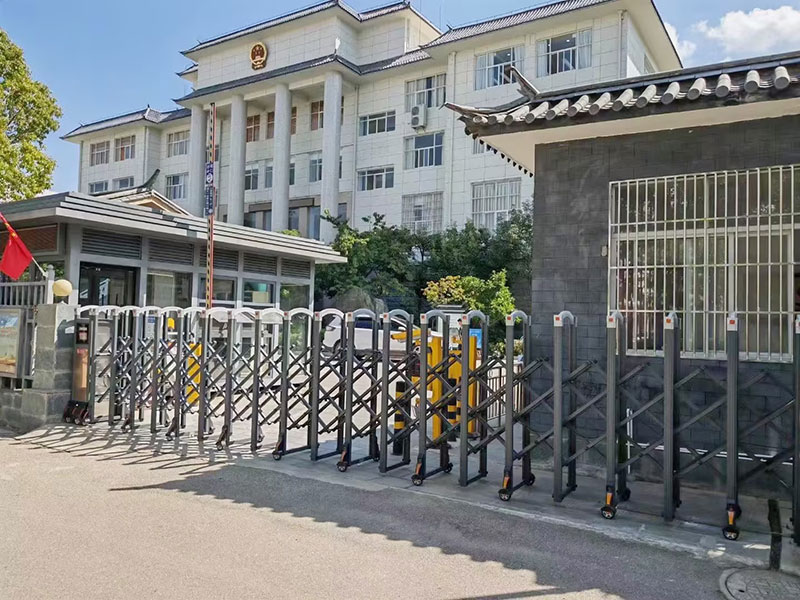 洱源县人民法院