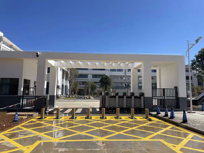鹤庆云鹤中心小学