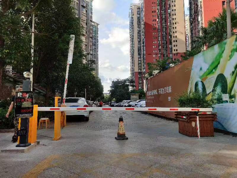 昆明市经典双城小区